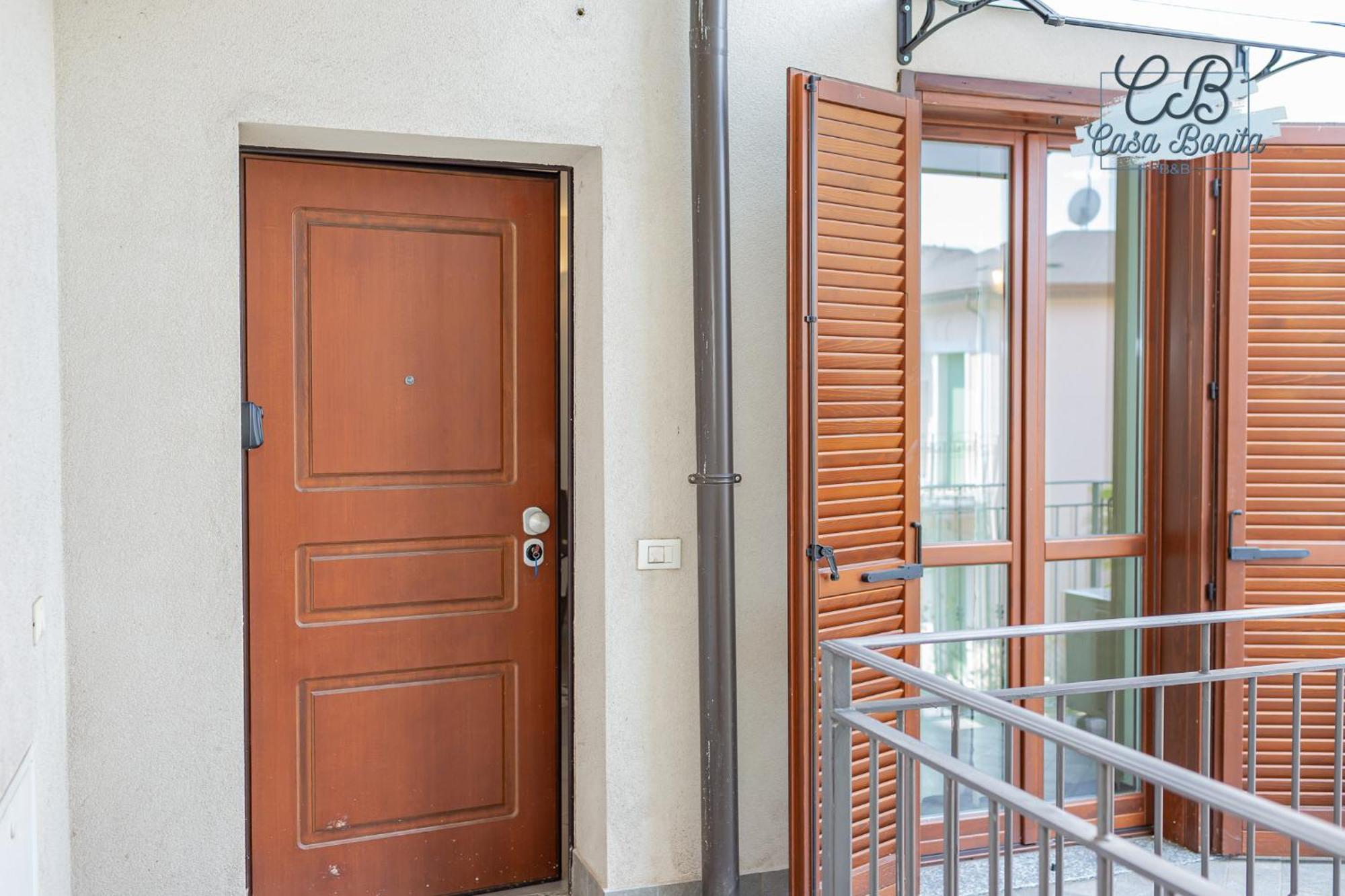 Casa Bonita Rho Aparthotel Exteriör bild